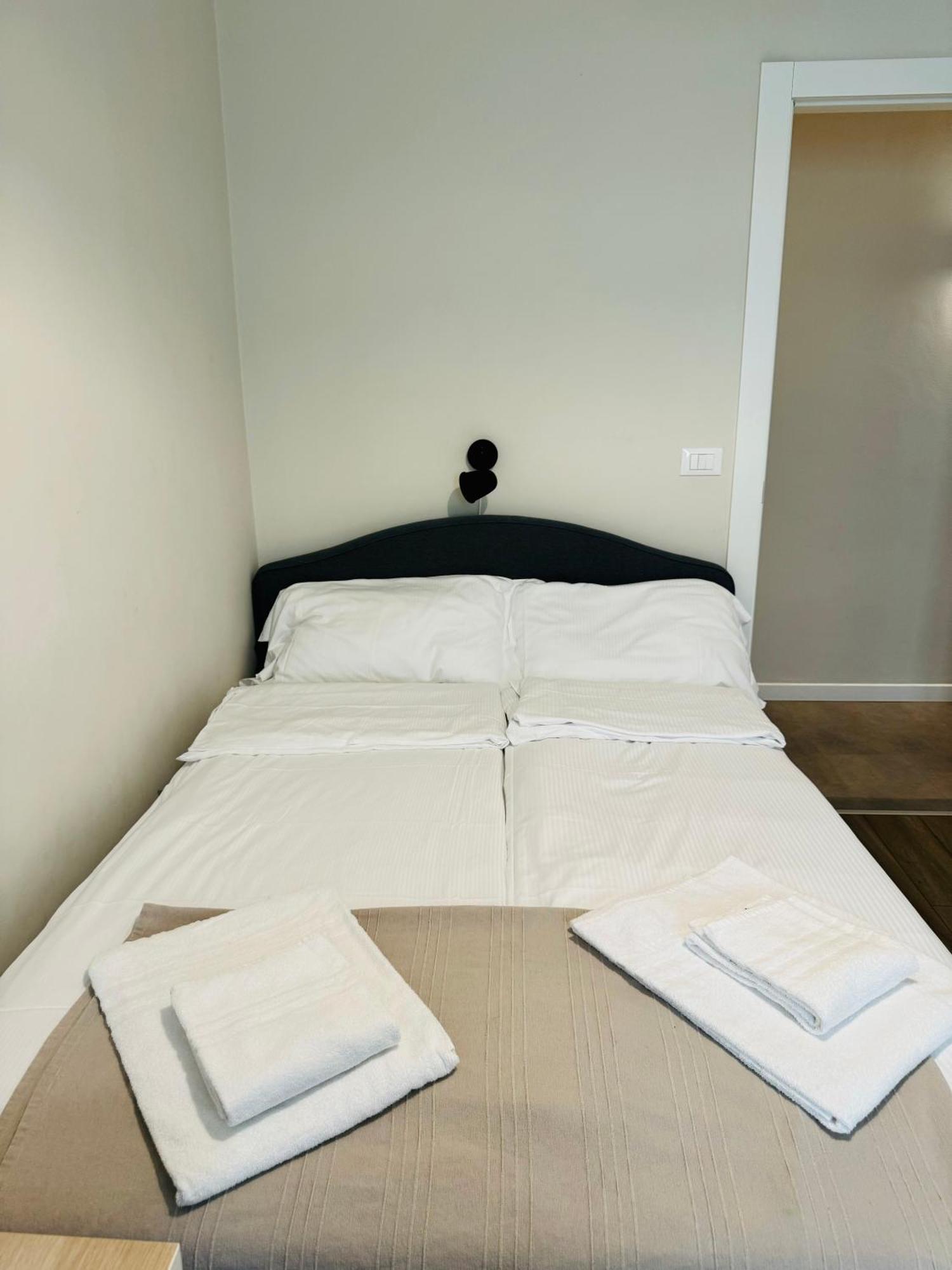 Maison Floran Appartamento In Centro A Trieste Eksteriør bilde